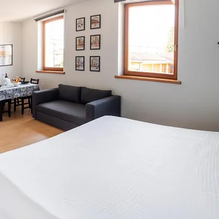 Luminoso Open Space Oceano Apartment Casteldidone